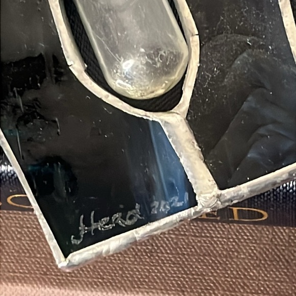 Handmade‎ Signed & Dated Stained Glass Blue & Green Plant Propagation Station - Picture 5 of 6